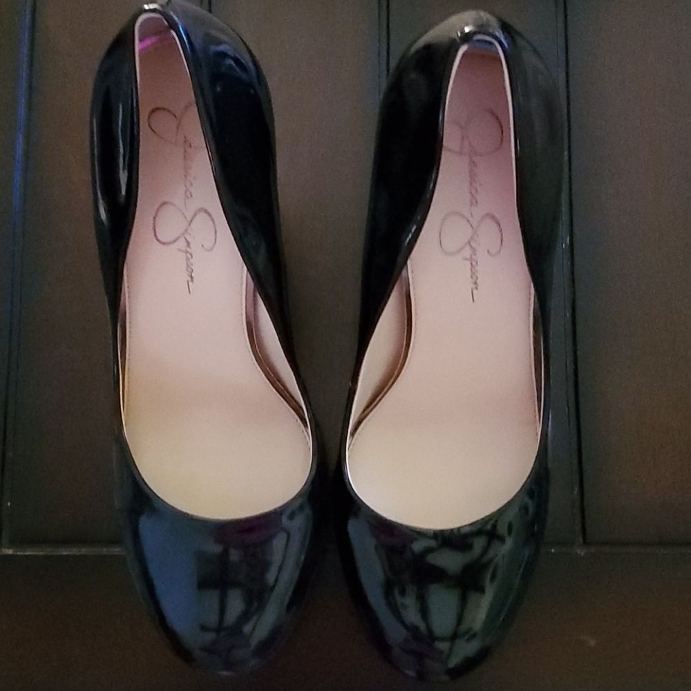 Jessica Simpson heels